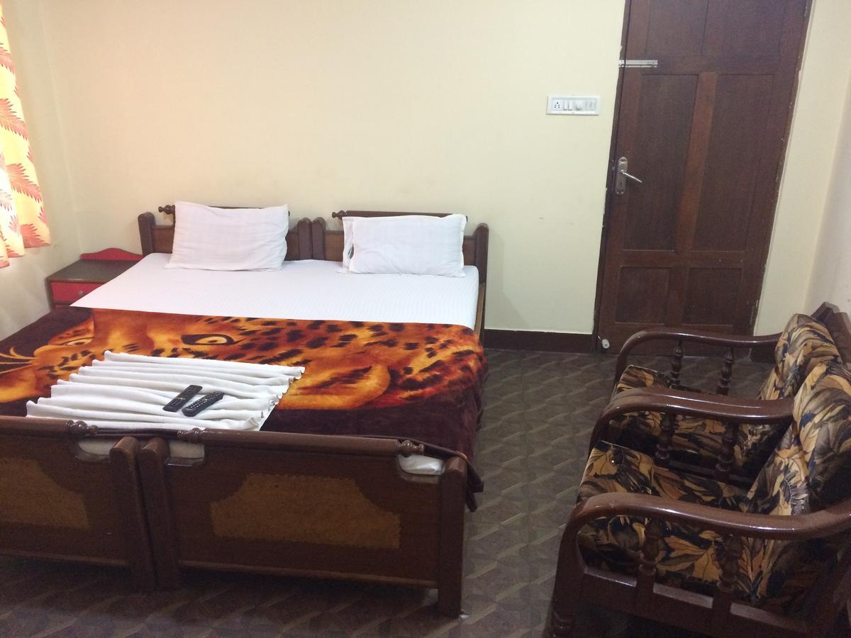 Hotel Green Land Bengaluru Kültér fotó