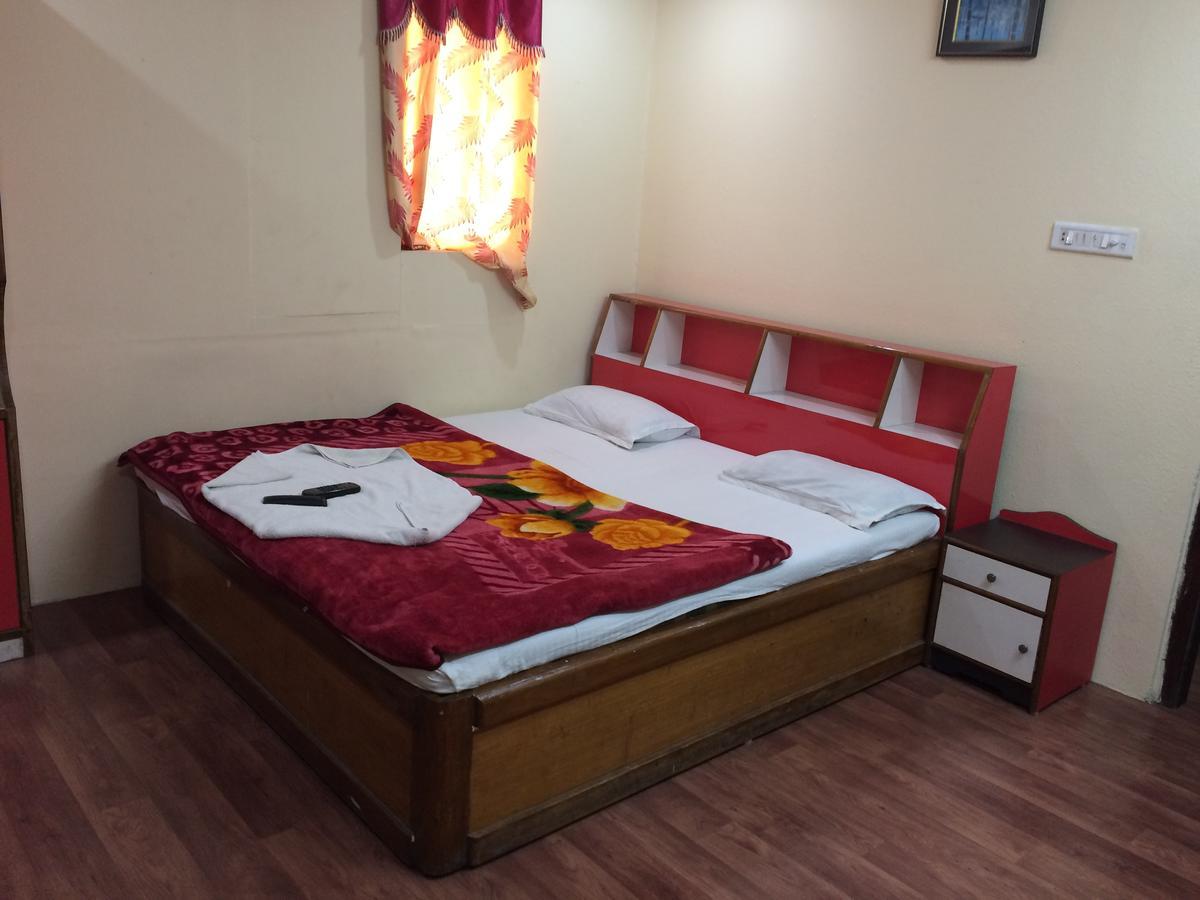 Hotel Green Land Bengaluru Kültér fotó